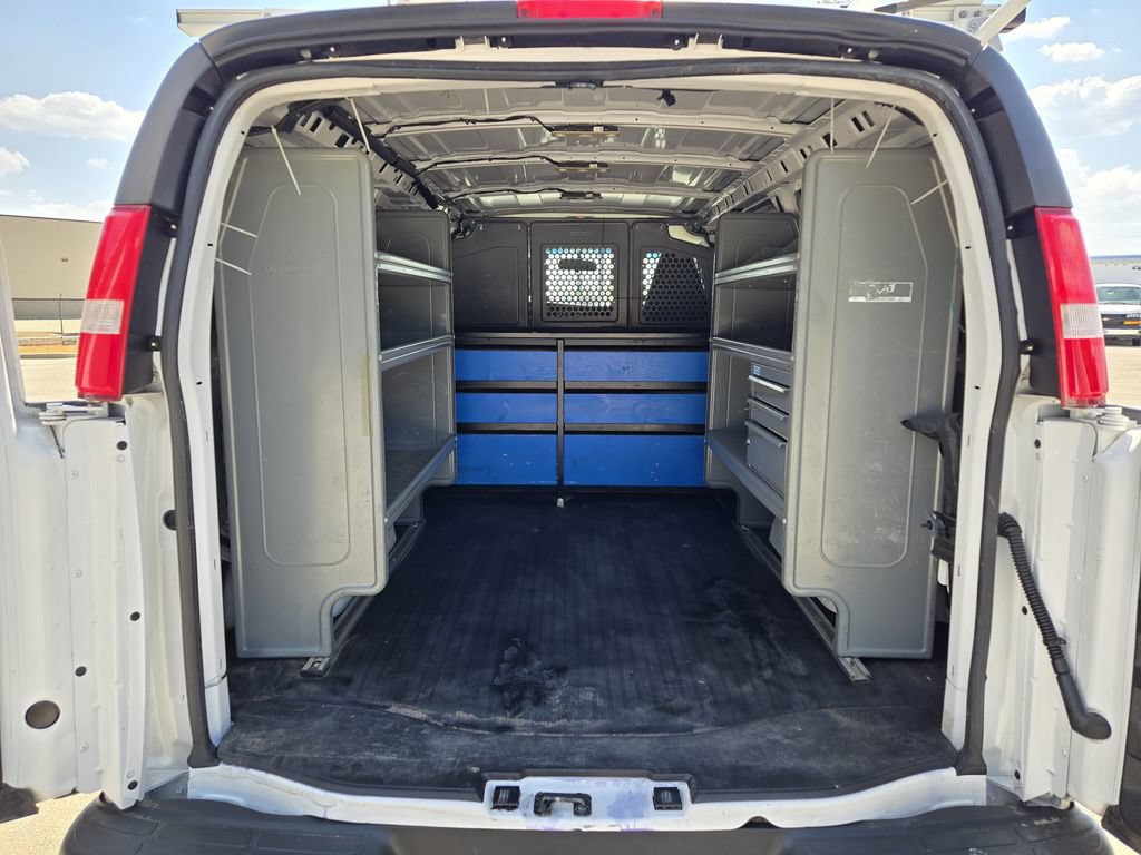 Used 2021 Chevrolet Express 2500 w/ Driver Convenience Package RWD image 31