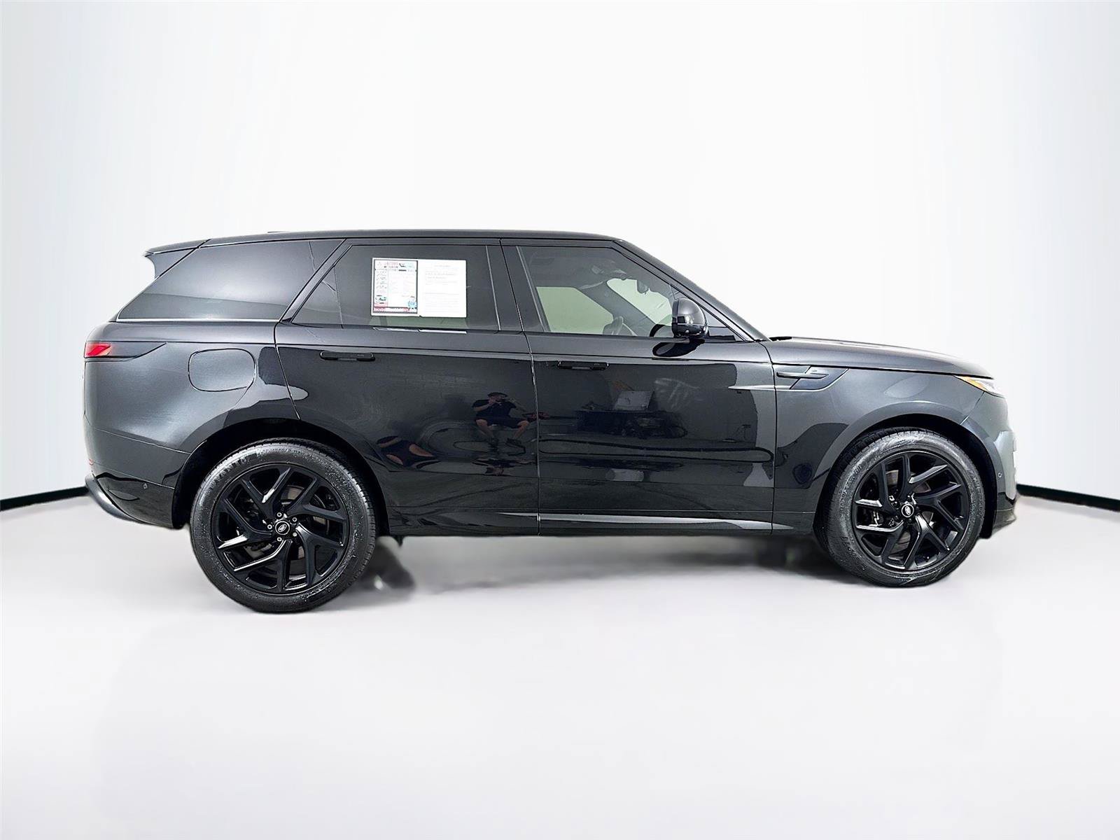 Used 2023 Land Rover Range Rover Sport SE Dynamic AWD/4WD image 35
