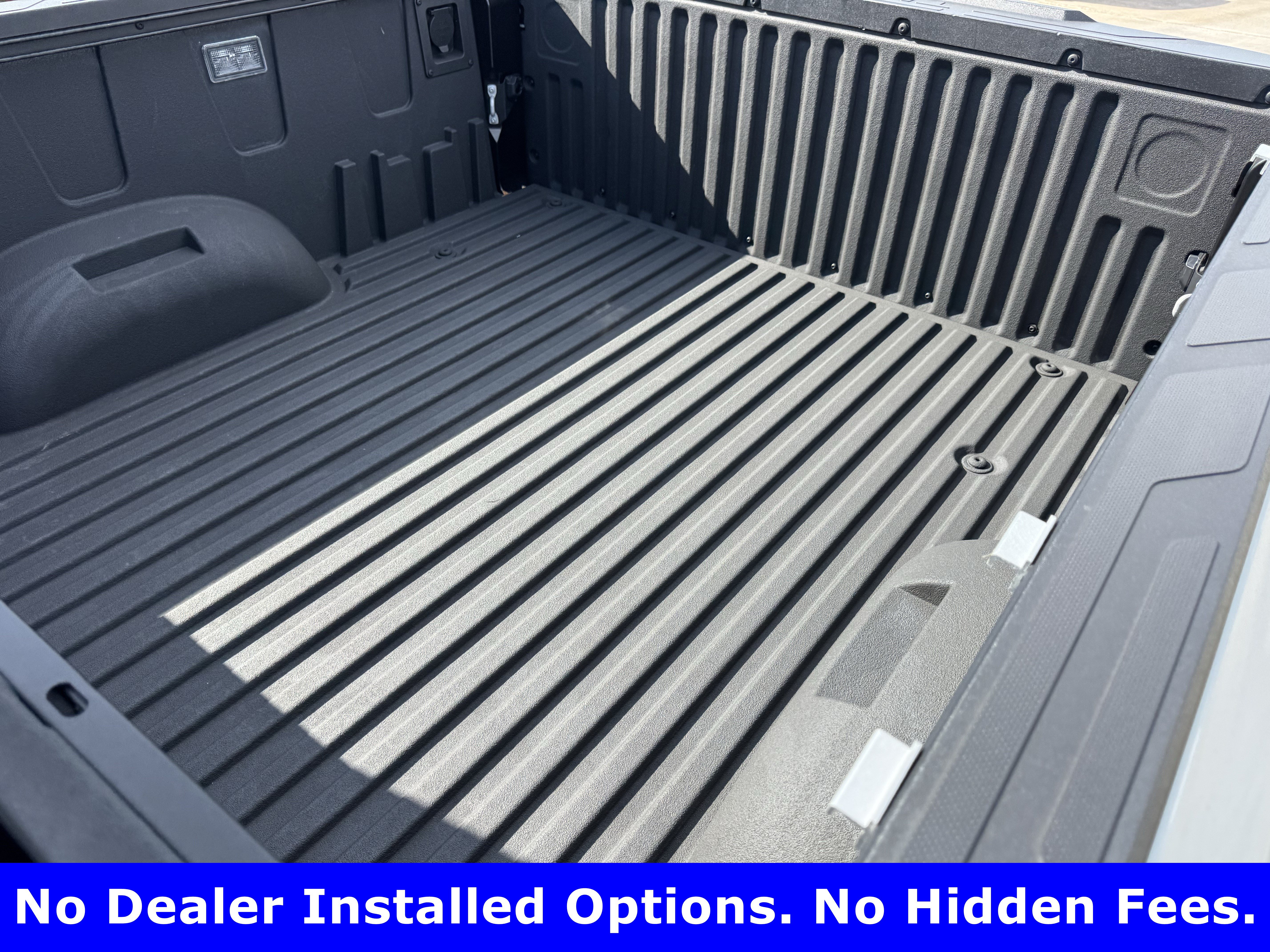 Used 2024 Toyota Tundra Limited AWD/4WD image 25