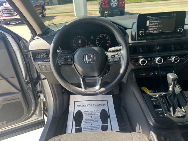 Used 2023 Honda CR-V EX image 13