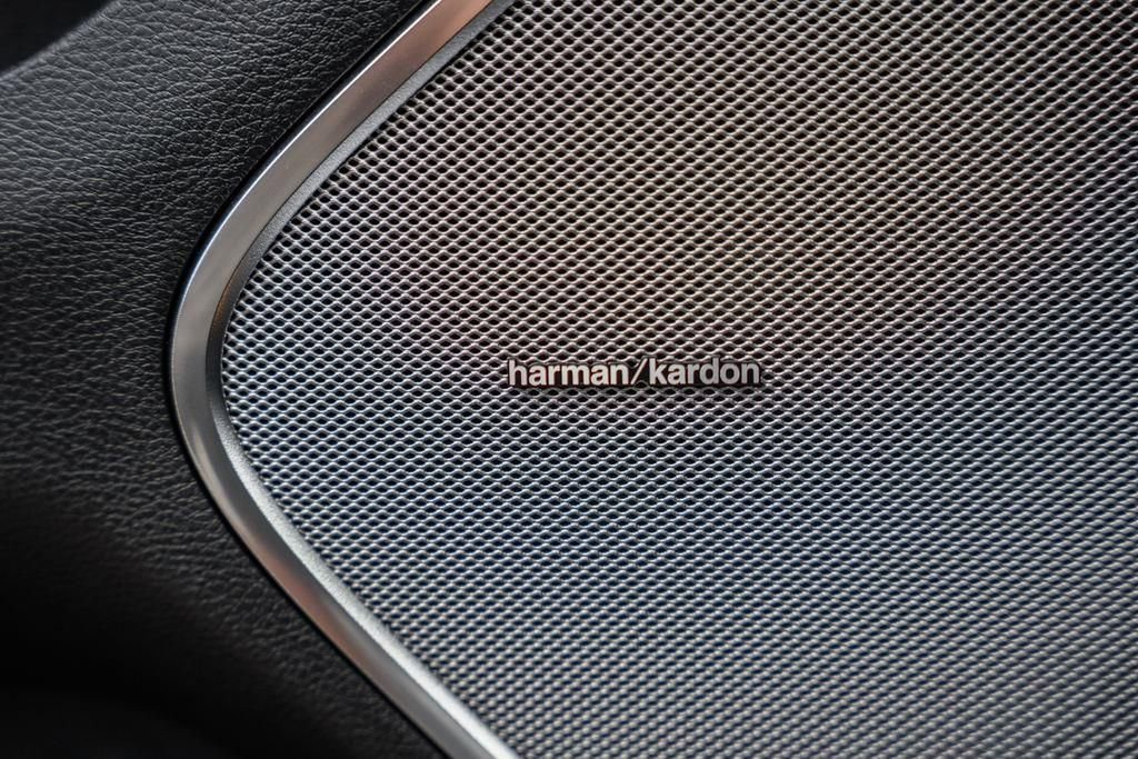 New 2026 RAM 1500 Laramie w/ Night Edition image 39