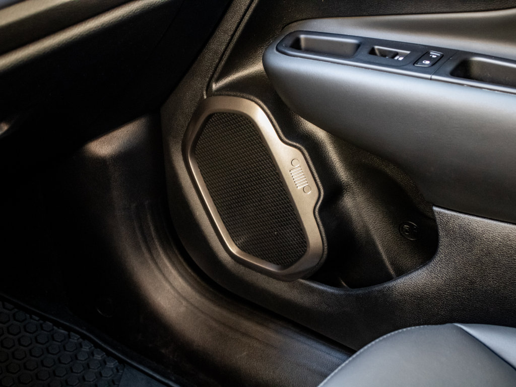 Used 2023 Jeep Renegade Limited image 21