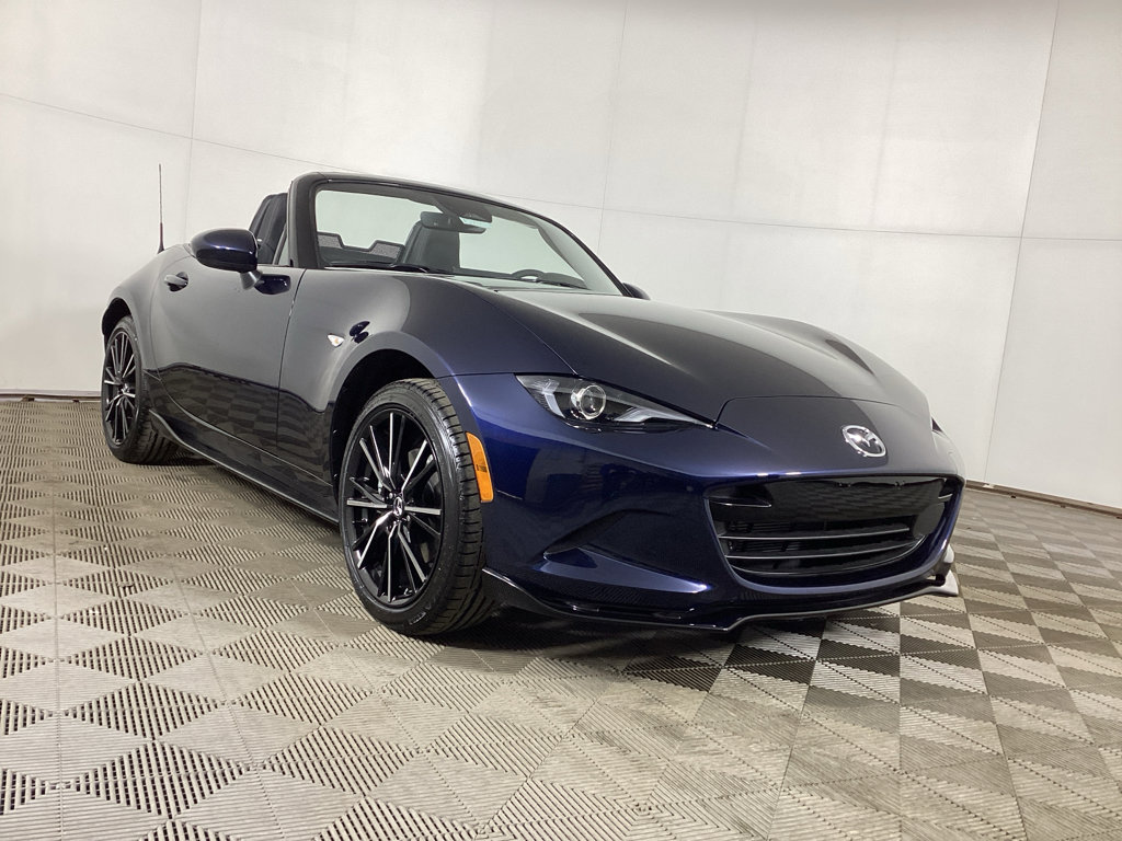 New 2026 MAZDA MX-5 Miata Grand Touring w/ Appearance Package RWD image 1