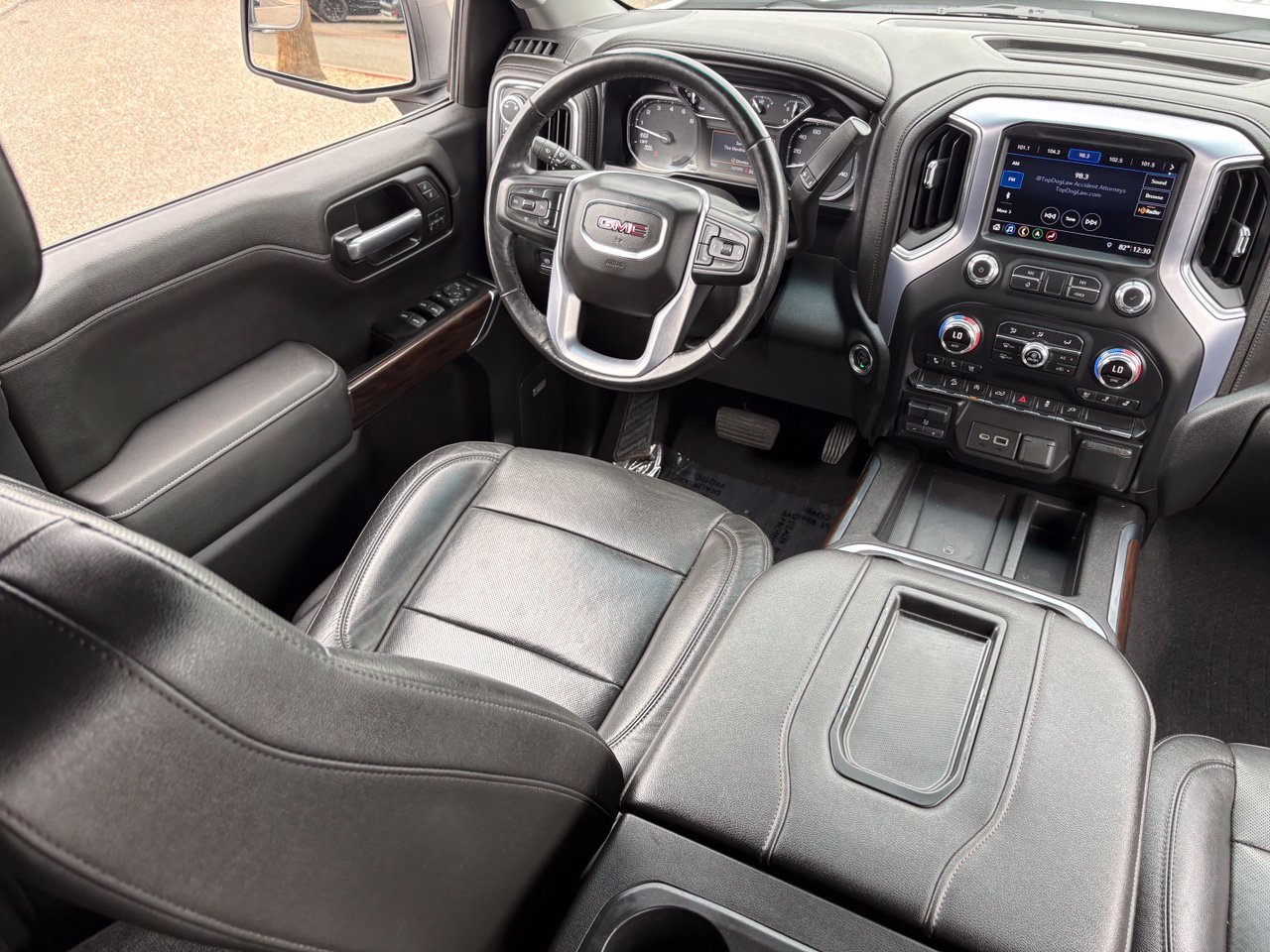 Used 2019 GMC Sierra 1500 SLT w/ SLT Premium Package AWD/4WD image 17