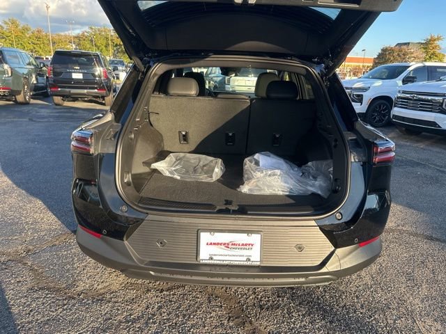 New 2026 Chevrolet Equinox EV LT image 29