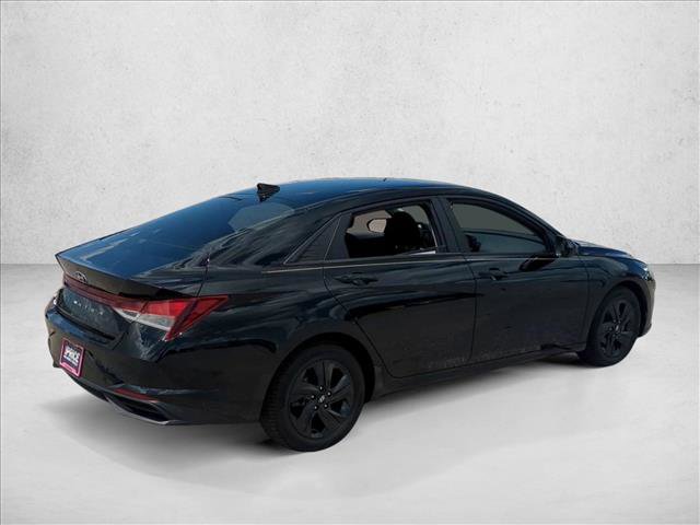 Used 2021 Hyundai Elantra SEL w/ Convenience Package FWD image 8