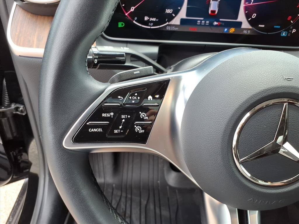 Certified 2025 Mercedes-Benz GLC 300 4MATIC image 17