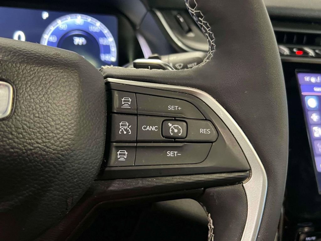 Used 2024 Jeep Grand Cherokee L Altitude image 25