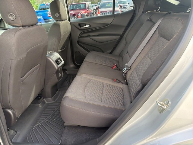 Used 2020 Chevrolet Equinox LT w/ Driver Convenience Package image 27