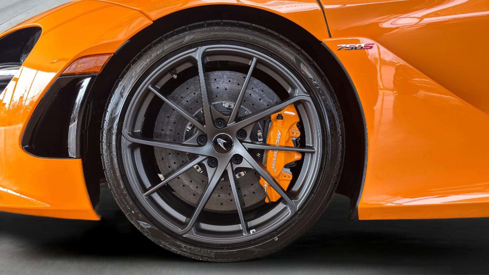 New 2026 McLaren 750S RWD image 8