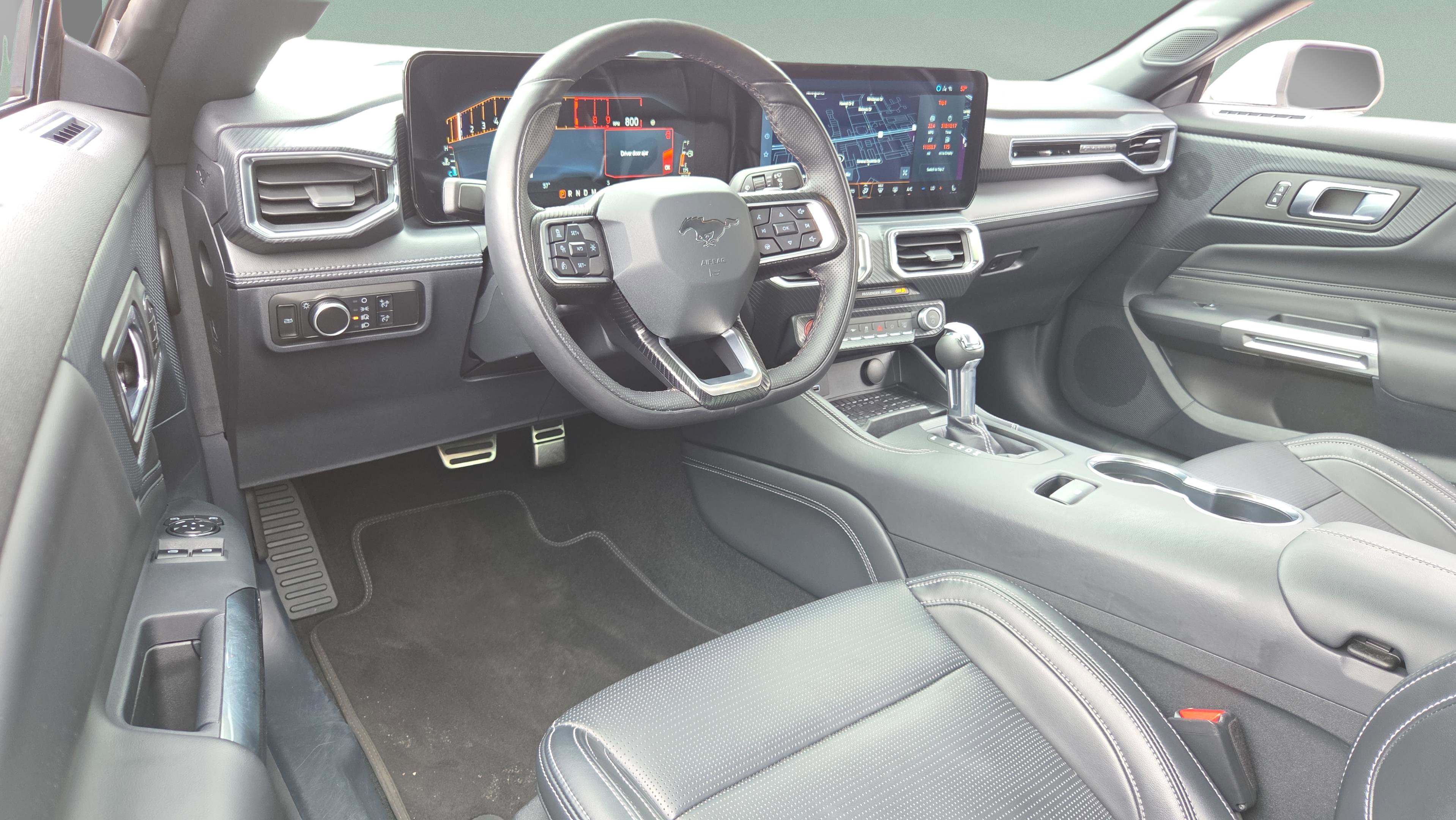 Used 2024 Ford Mustang GT Premium image 13