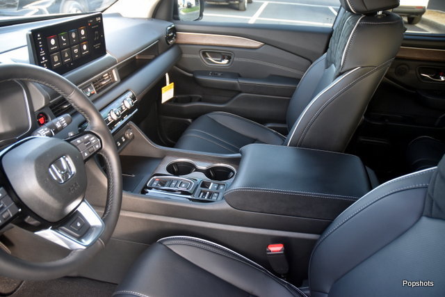 New 2026 Honda Pilot Elite image 8