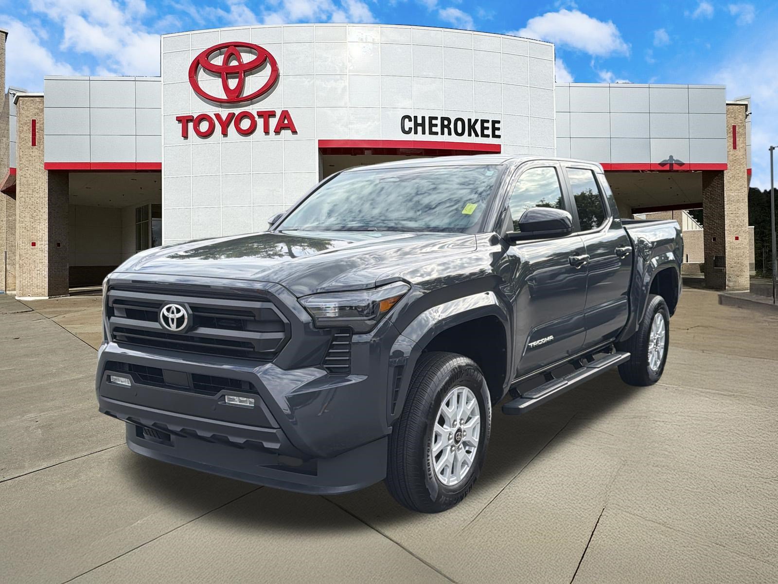 Used 2026 Toyota Tacoma SR5 AWD/4WD image 1