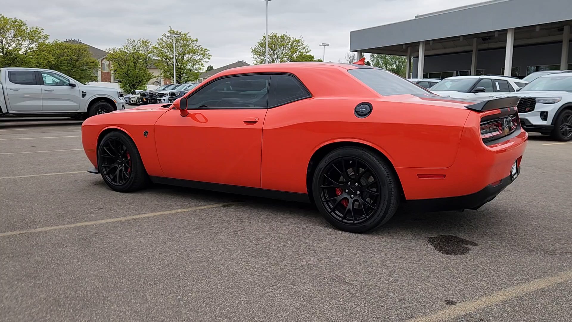Used 2016 Dodge Challenger SRT Hellcat RWD image 21