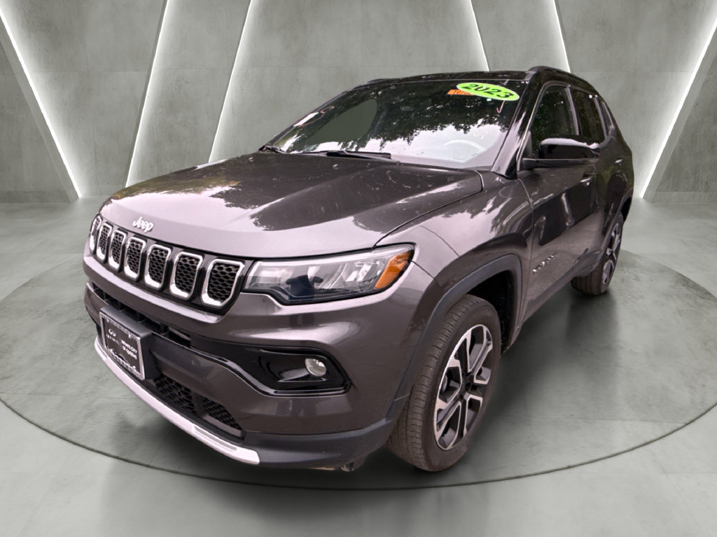 Used 2023 Jeep Compass Limited AWD/4WD image 7