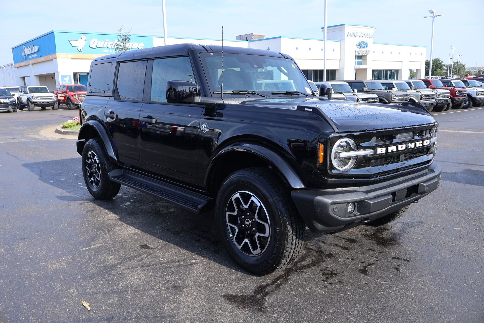 New 2026 Ford Bronco Outer Banks