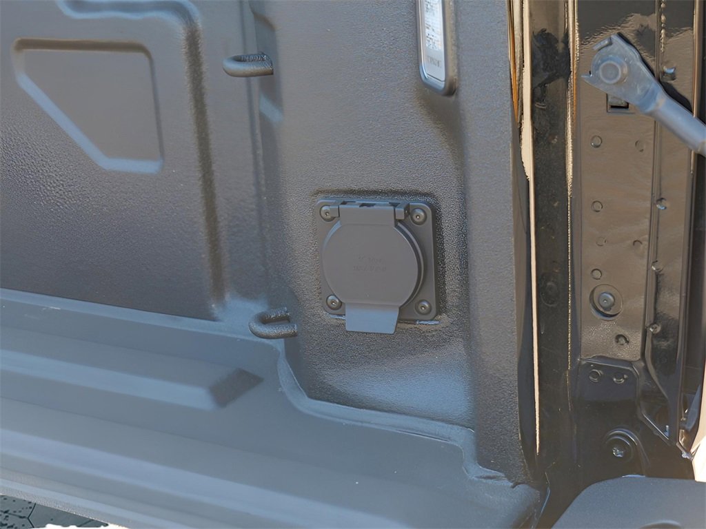 New 2025 GMC Sierra 3500 Denali Ultimate image 31