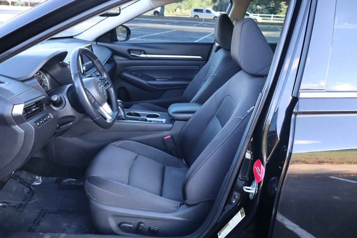 Used 2019 Nissan Altima 2.5 SV FWD image 19