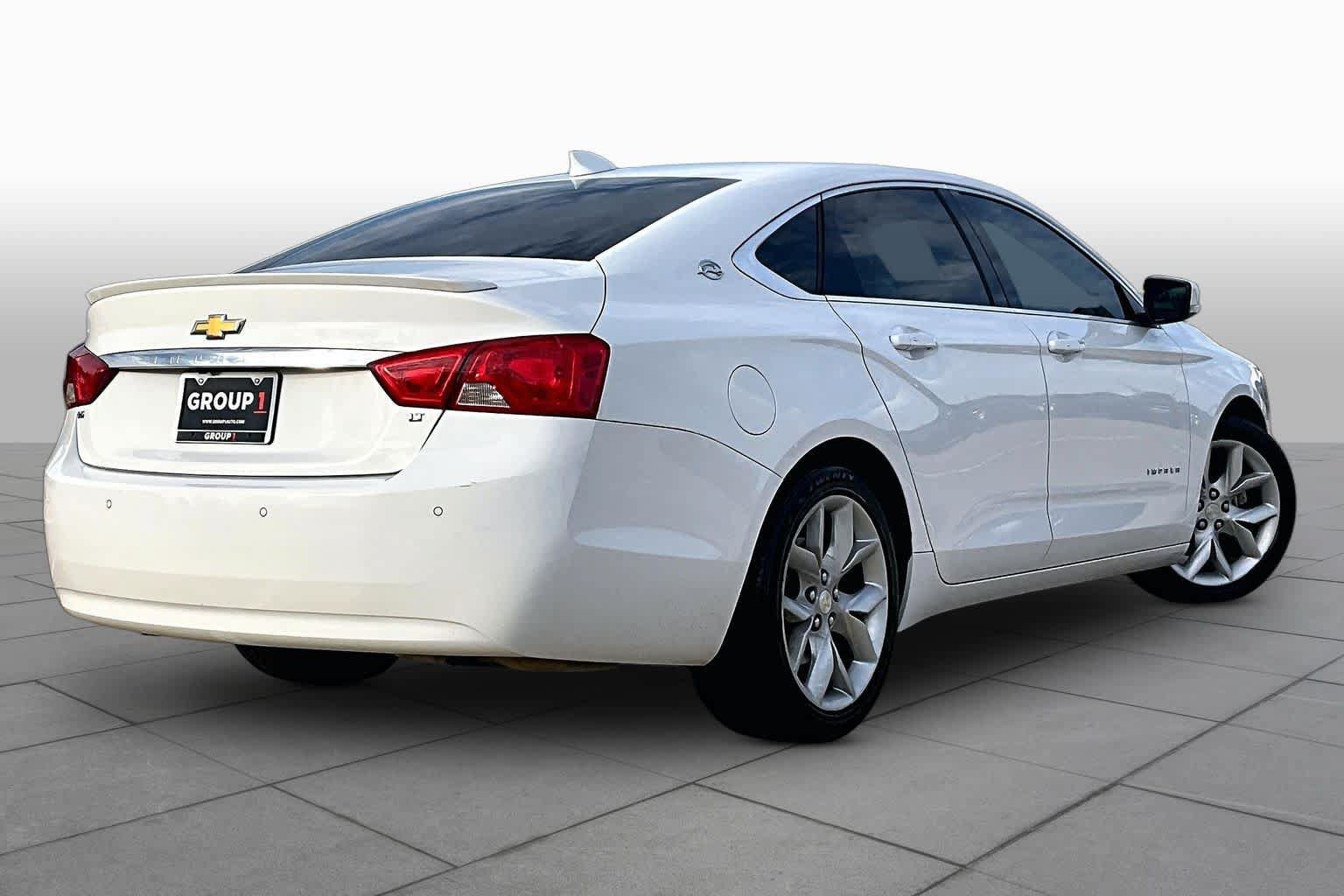 Used 2017 Chevrolet Impala LT w/ Leather Package FWD image 12