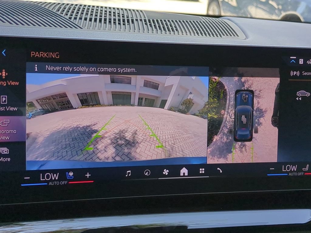 New 2027 BMW 530i w/ Premium Package RWD image 21