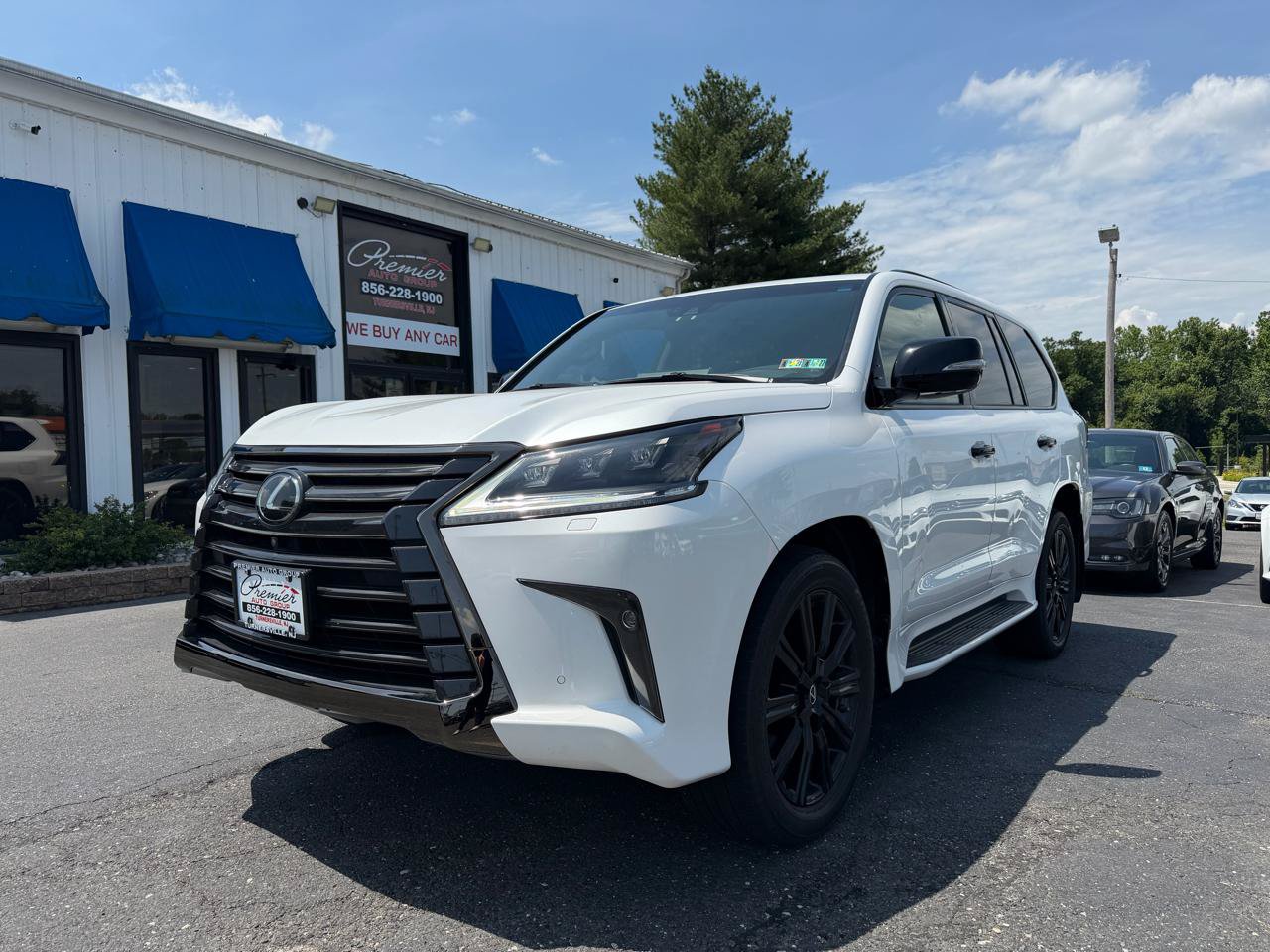 Used 2021 Lexus LX 570 4WD w/ Inspiration Series #2 image 1