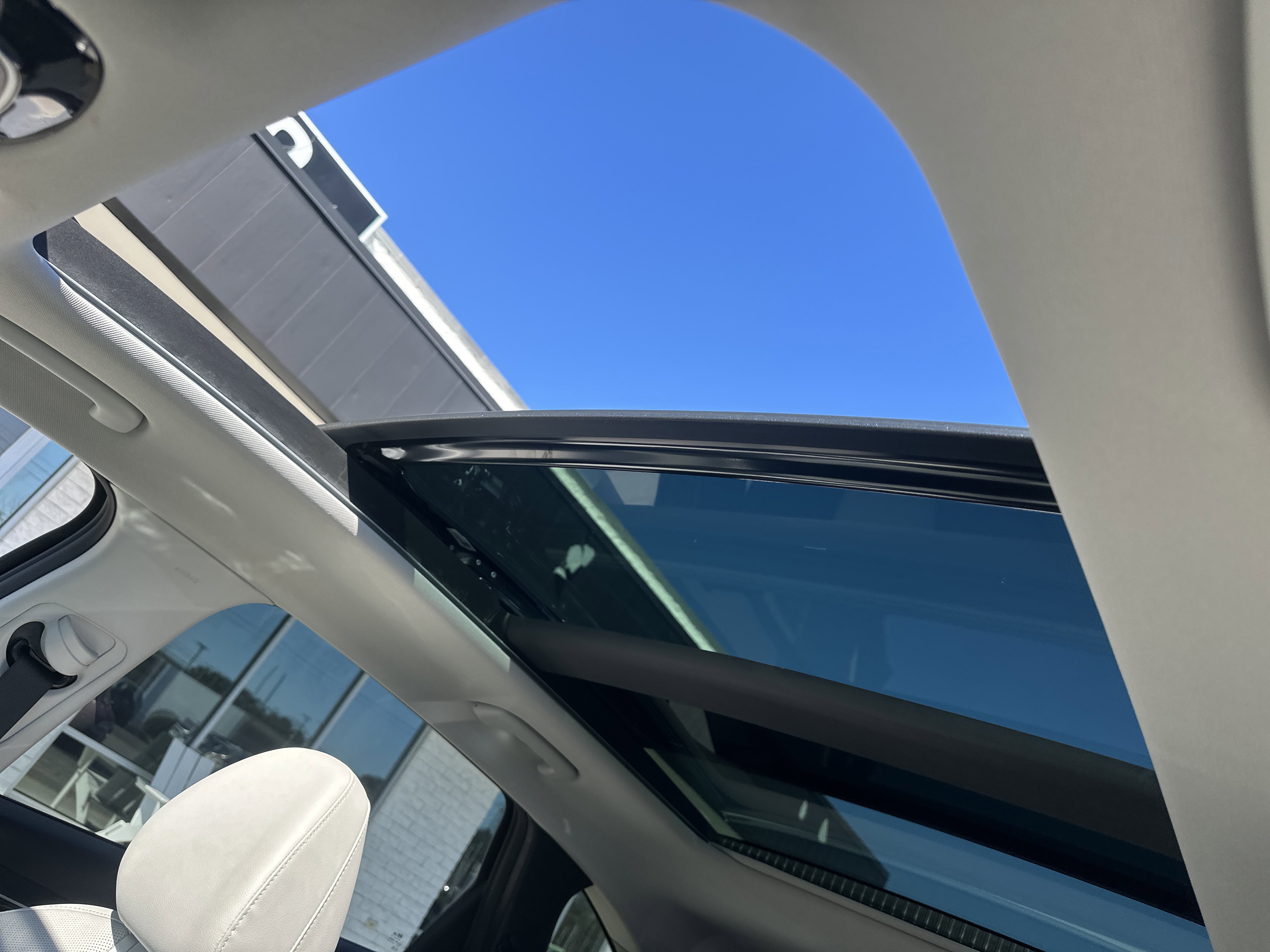 Used 2023 Hyundai Tucson Limited image 11