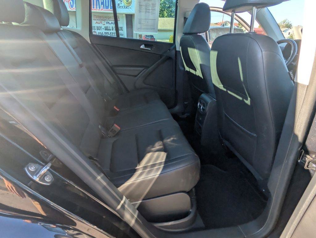 Used 2017 Volkswagen Tiguan Wolfsburg Edition AWD/4WD image 43