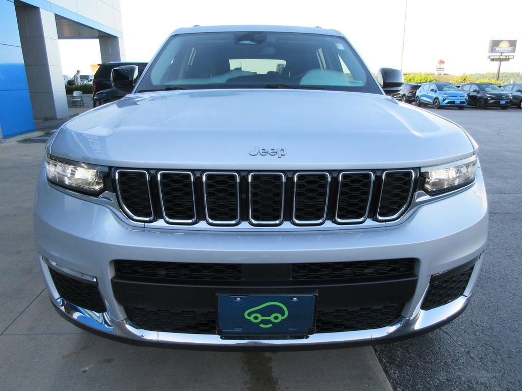 Used 2022 Jeep Grand Cherokee L Limited AWD/4WD image 8