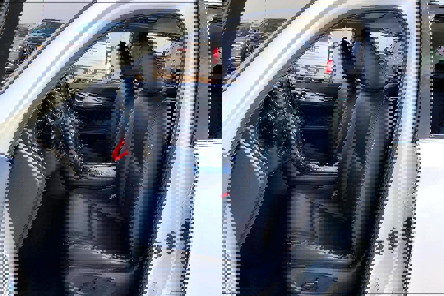 Used 2020 INFINITI Q50 Luxe image 7