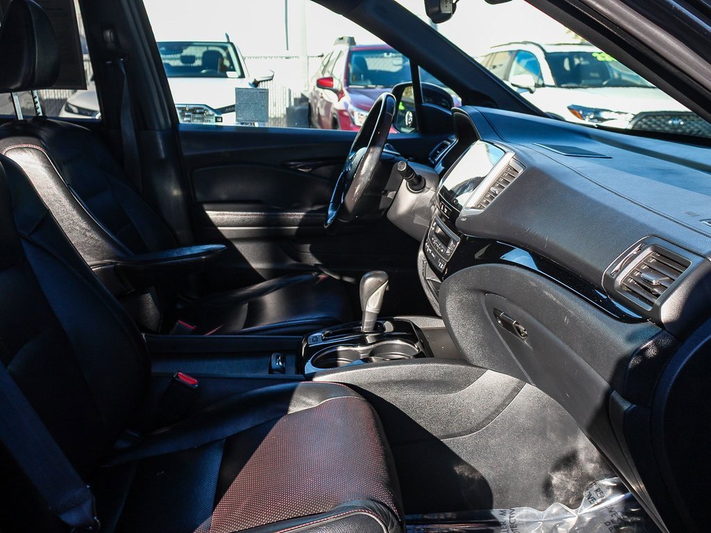 Used 2017 Honda Ridgeline Black Edition image 18