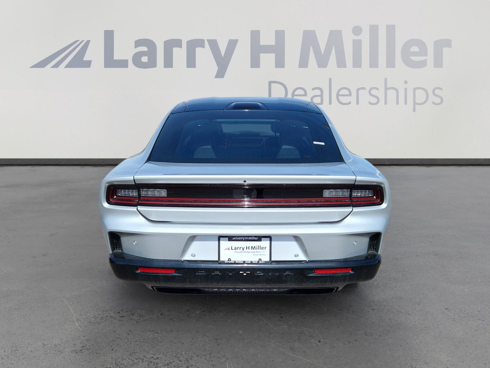 New 2025 Dodge Charger Daytona R/T w/ Quick Order Package 25M R/T AWD/4WD image 5