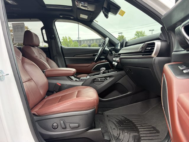 Certified 2024 Kia Telluride EX FWD image 24