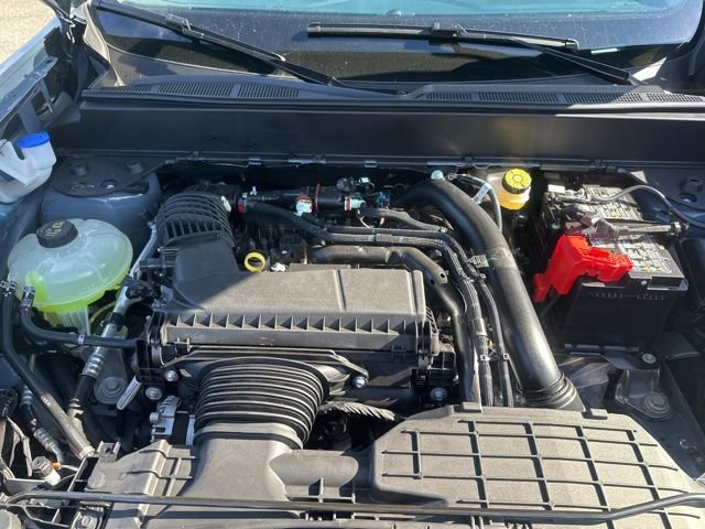 New 2025 Ford Maverick XLT w/ XLT Luxury Package AWD/4WD image 34