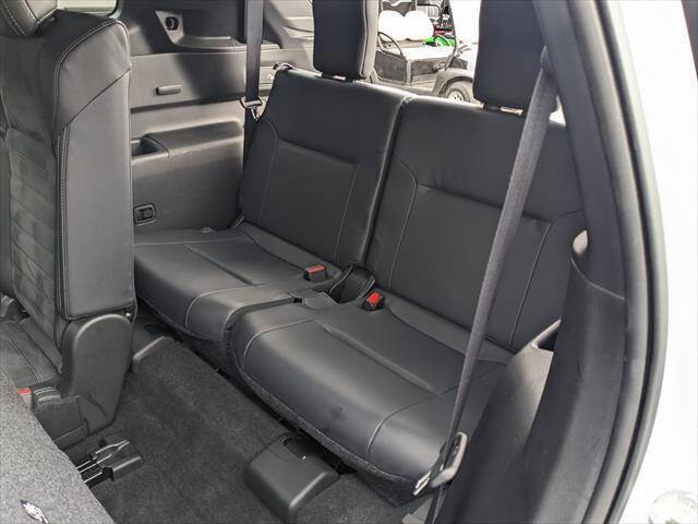 Used 2024 Mitsubishi Outlander SE image 11