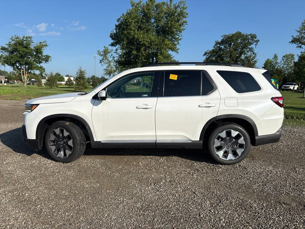 Used 2026 Honda Pilot Touring image 10
