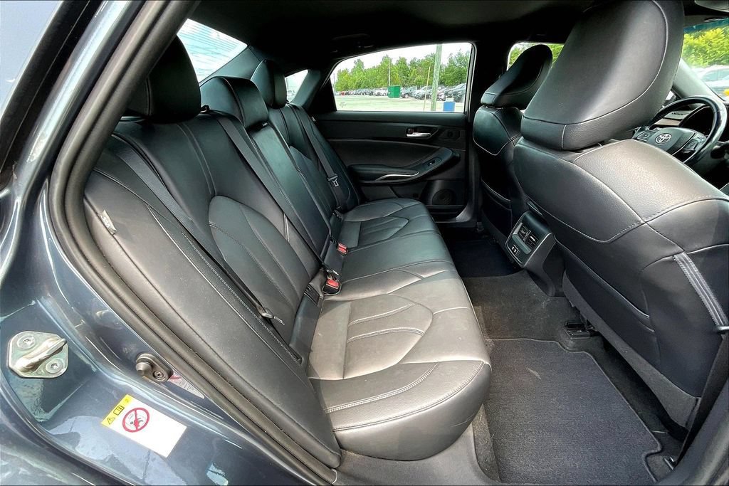 Used 2019 Toyota Avalon XLE FWD image 22