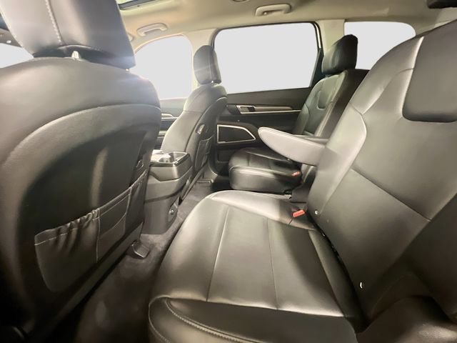 Used 2021 Kia Telluride S FWD image 25