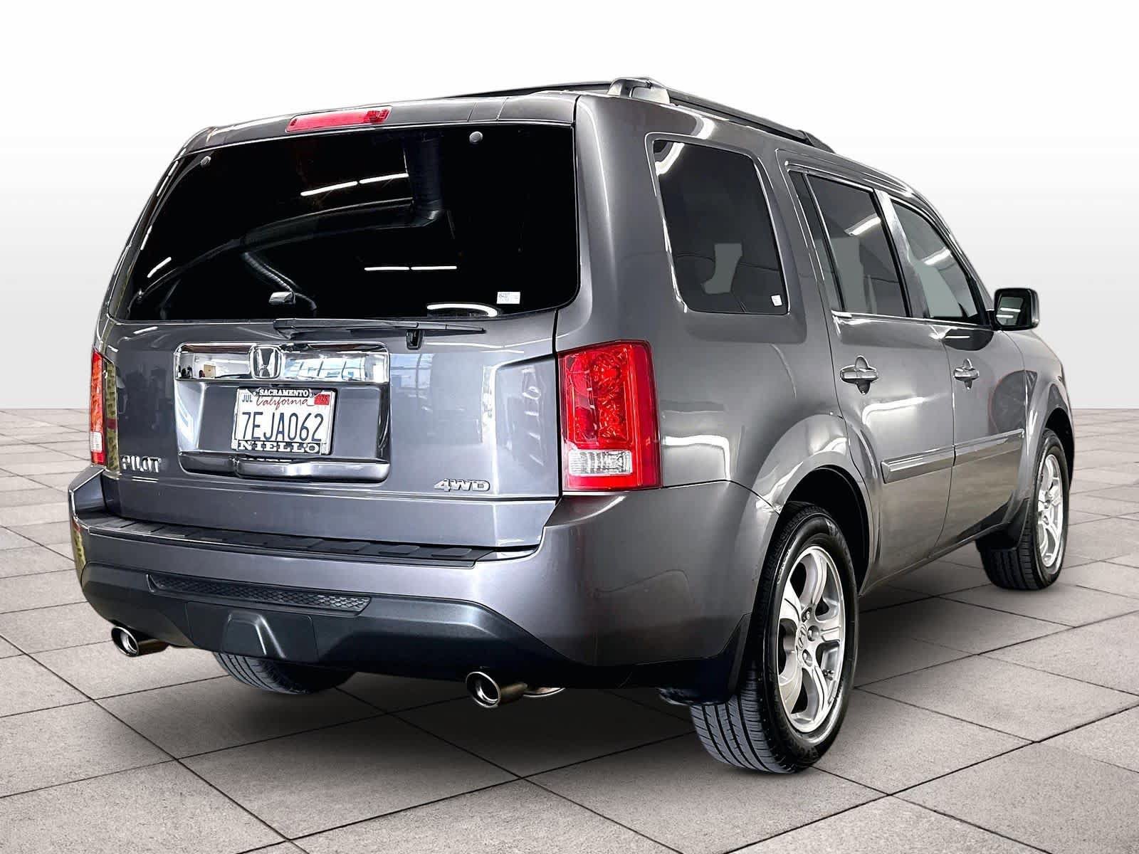 Used 2014 Honda Pilot EX image 14
