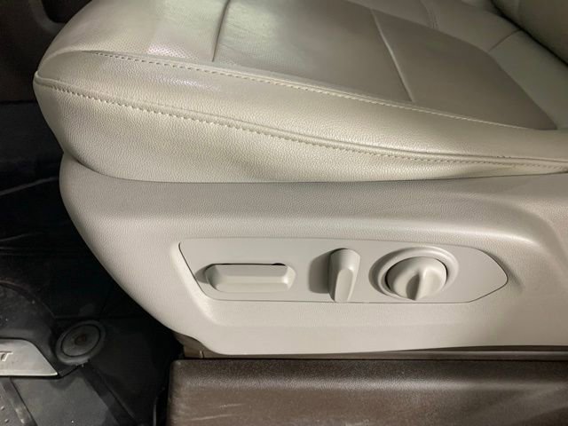 Used 2021 Chevrolet Silverado 1500 LTZ w/ LTZ Convenience Package II image 18