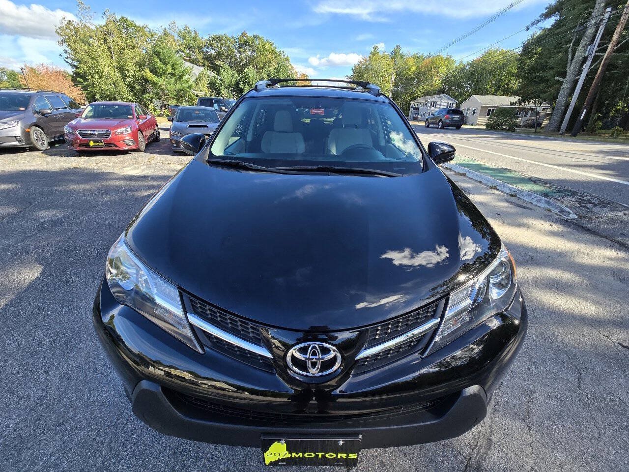 Used 2013 Toyota RAV4 XLE AWD/4WD image 9