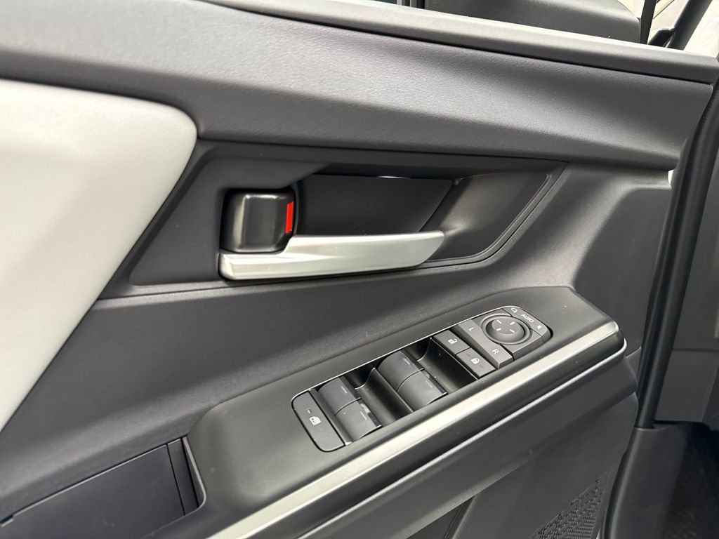 New 2026 Subaru Solterra Premium image 12