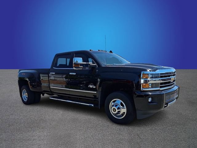 Used 2019 Chevrolet Silverado 3500 High Country w/ Duramax Plus Package AWD/4WD image 2