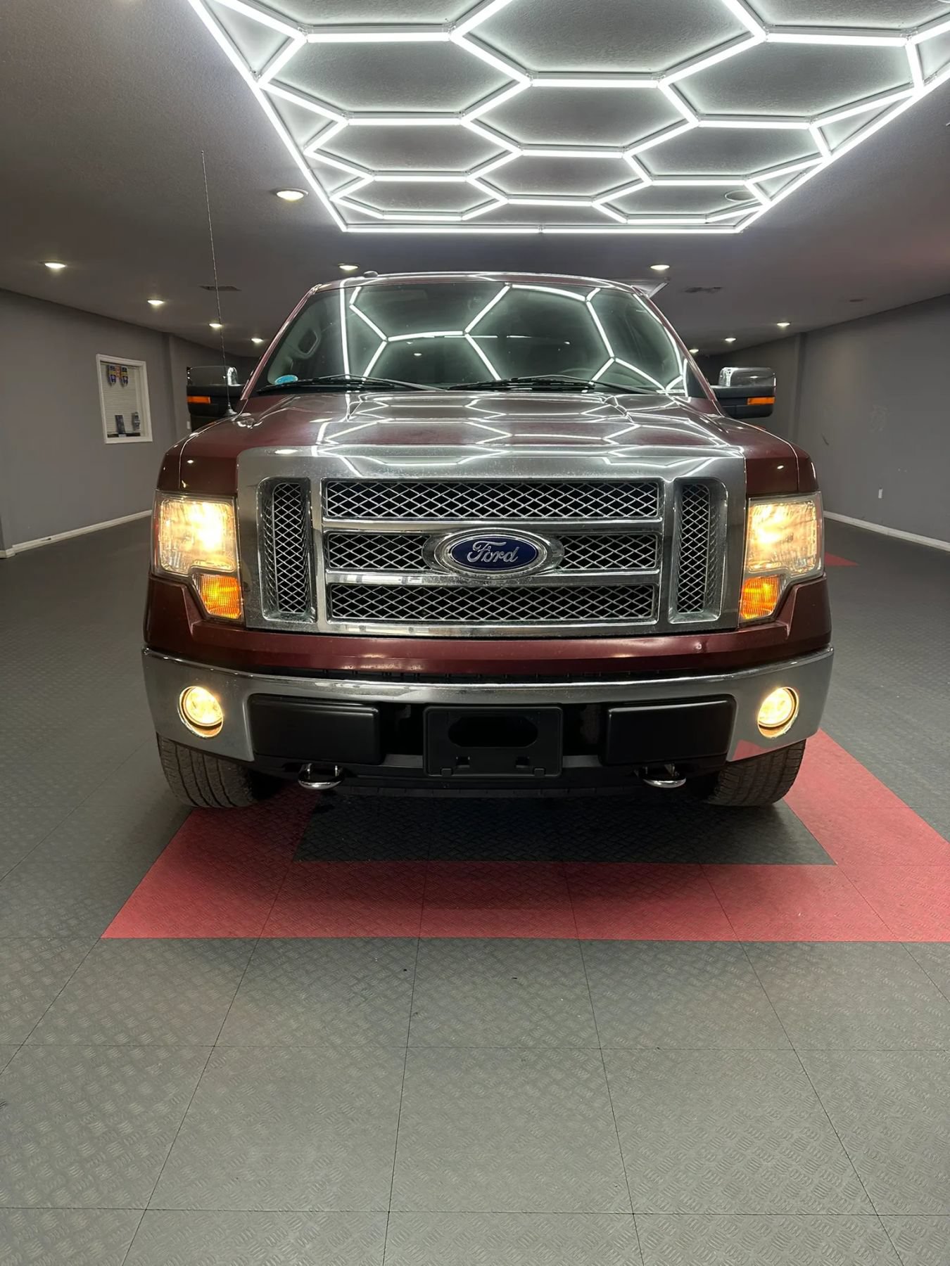 Used 2010 Ford F150 Lariat AWD/4WD image 8