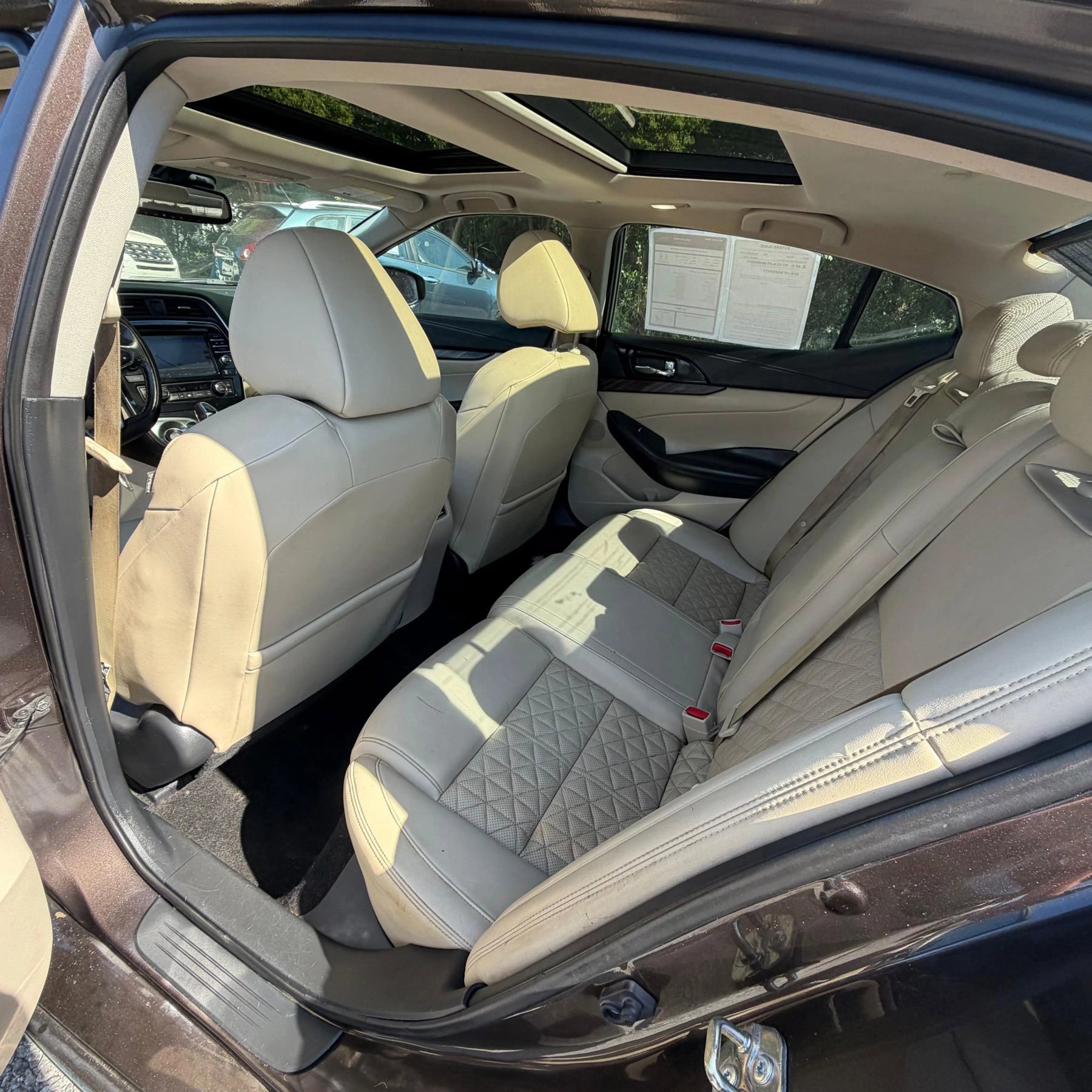Used 2016 Nissan Maxima Platinum FWD image 11
