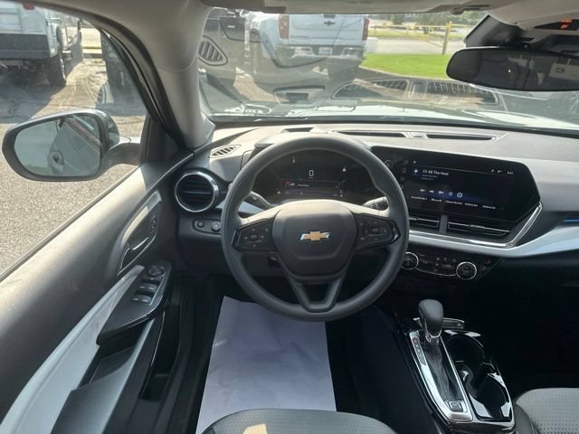 New 2026 Chevrolet Trax LT FWD image 26