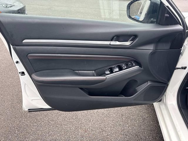 Used 2023 Nissan Altima 2.5 SR image 19