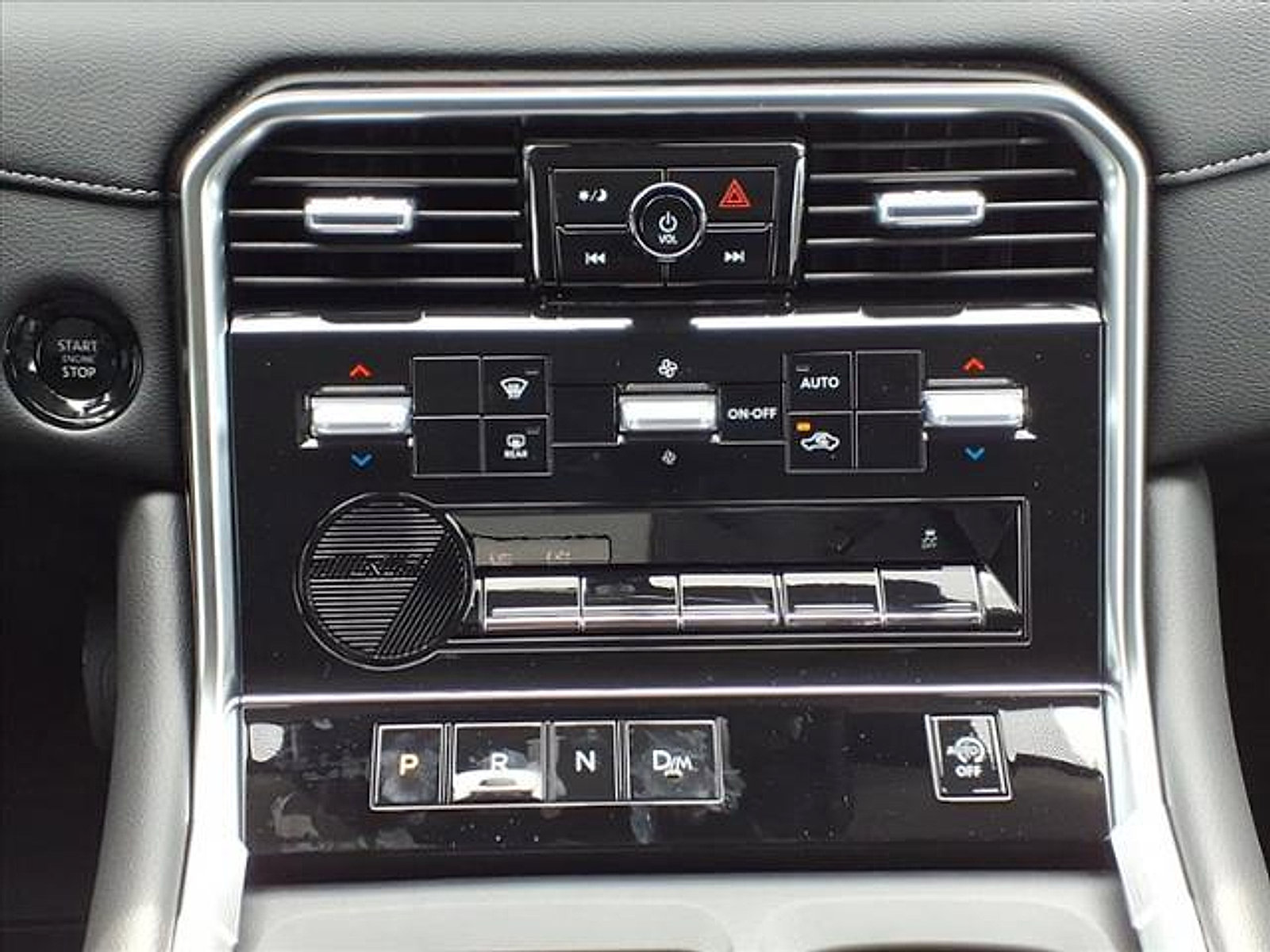 New 2026 Nissan Armada SV image 21