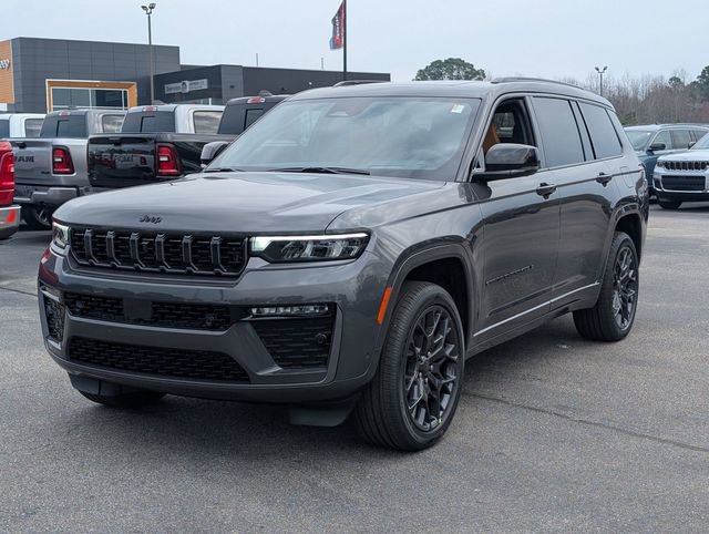 New 2026 Jeep Grand Cherokee L Summit image 4