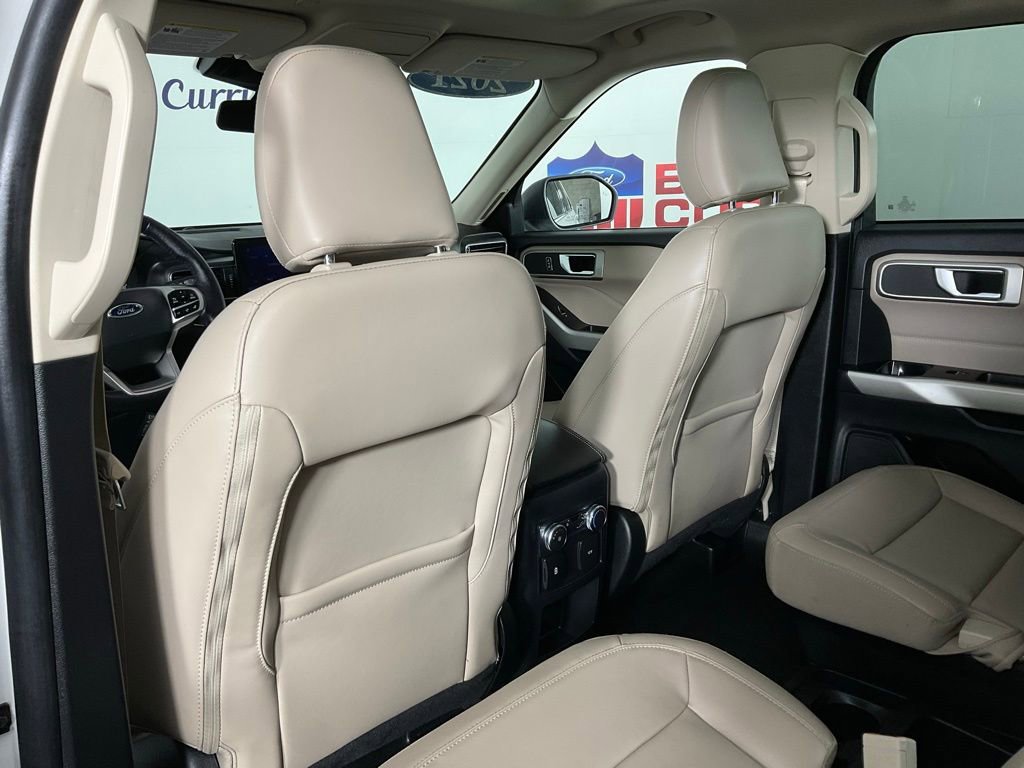 Used 2021 Ford Explorer XLT w/ Equipment Group 202A image 15