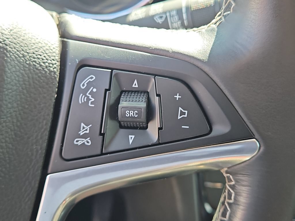 Used 2021 Buick Encore Preferred FWD image 25